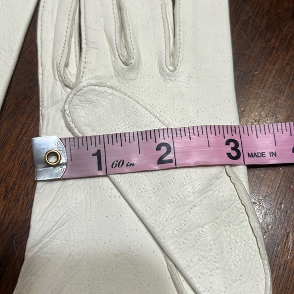 Vintage White Butter Stitch Accents Soft Deerskin Gloves Sz 6.5 Excellent - Picture 5 of 12